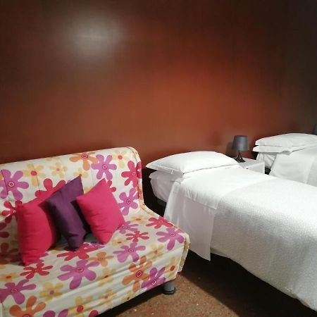 Laterano Guest House Рим Экстерьер фото