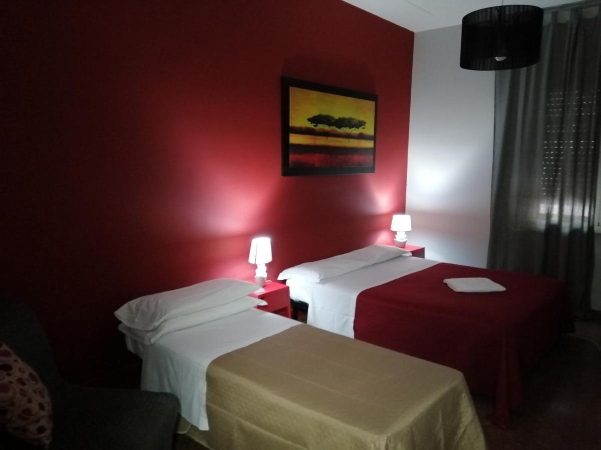 Laterano Guest House Рим Экстерьер фото